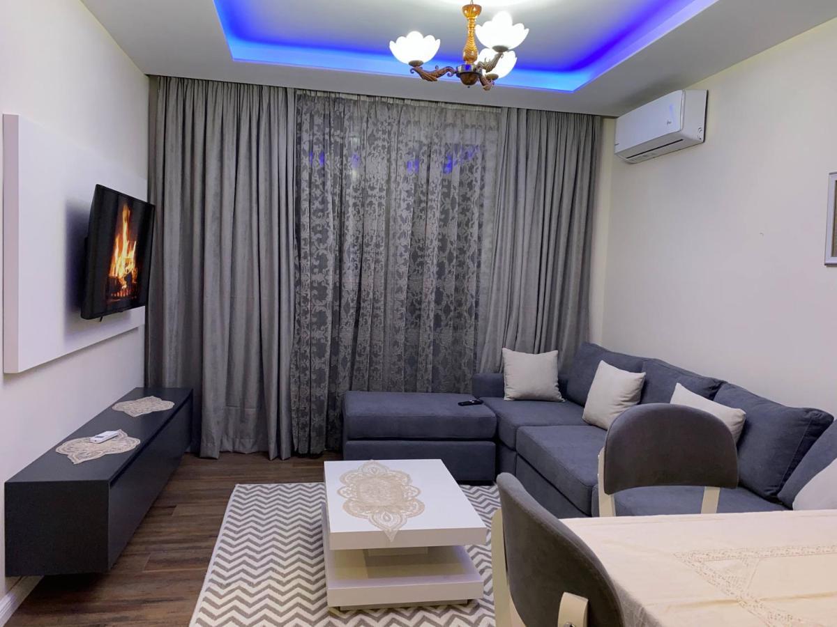 Komatas Modern Apartments In Bllok Area Tirana Exterior photo